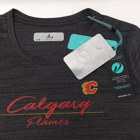 Levelwear Verve NHL Women's Lux Cursive S/S Tee - Picture 4 of 8